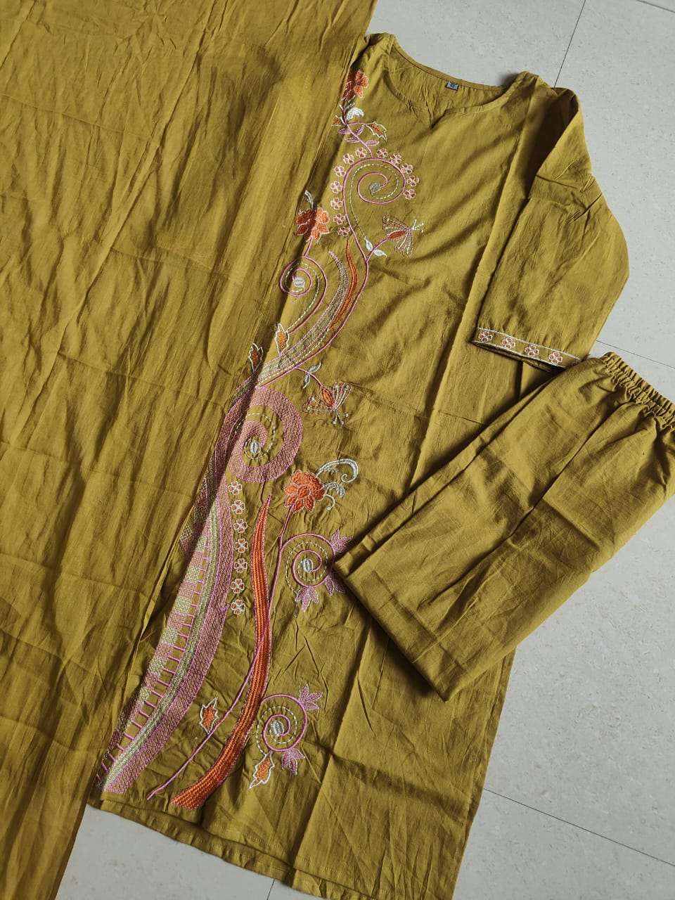 Pure heavy Dhabu cotton 3PC set crafted for elegance & comfort Fabloom