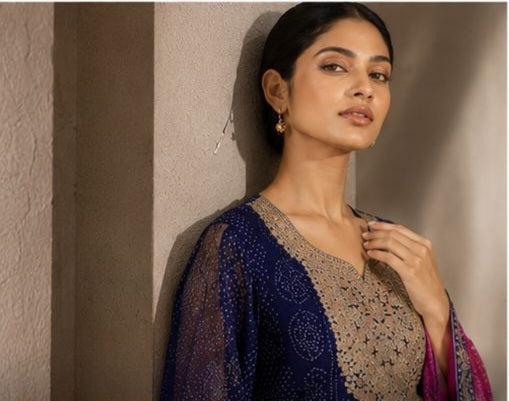 New Arrival! Premium Heavy chinon Kurti Set with heavy Work