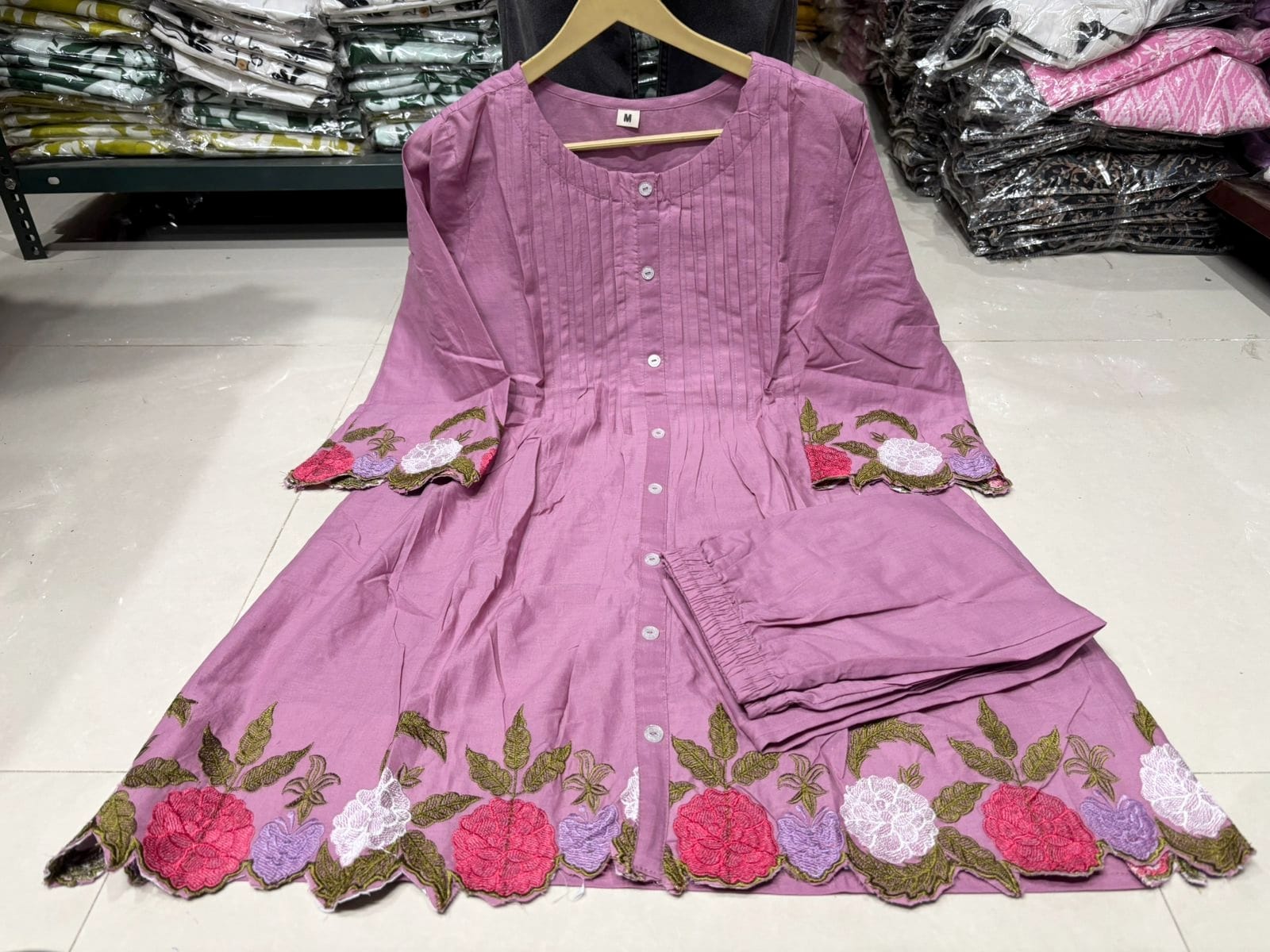 🌸 Floral Bloom Co-ord Set | Cotton 60×60 Where Comfort Meets Elegance