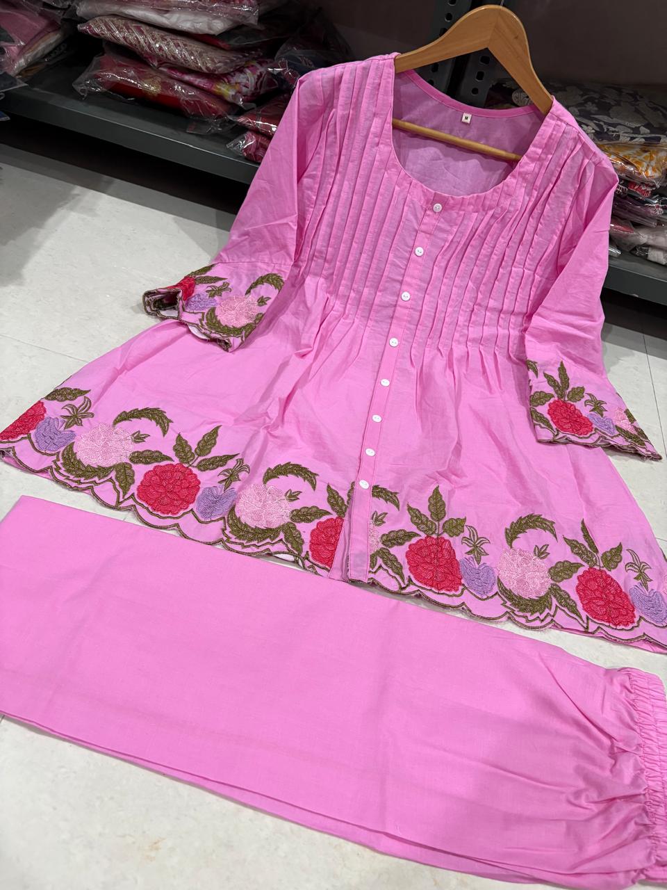 🌸 Floral Bloom Co-ord Set | Cotton 60×60 Where Comfort Meets Elegance