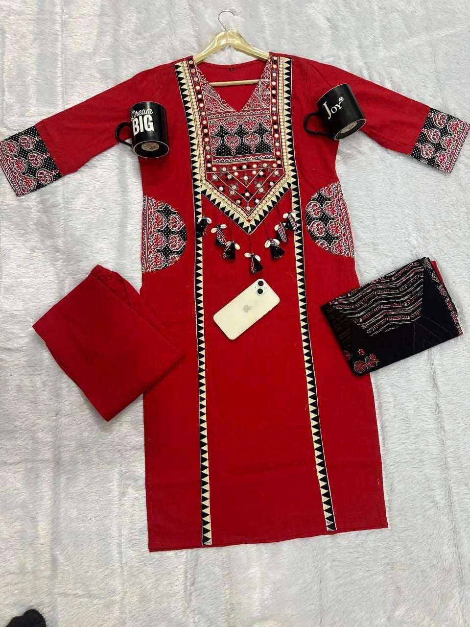 Premium Rich Azrak print  Cotton Suit Fabloom